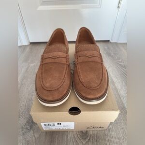 Clarks Atticus Lt Slip Loafers Cola Suede Size 9.5 Mens